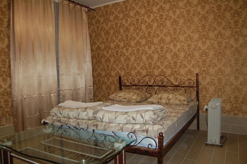 Apartment On Stepana Bandery 37 Постійне Електропостачання Lviv Buitenkant foto