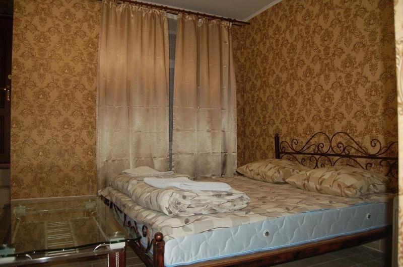 Apartment On Stepana Bandery 37 Постійне Електропостачання Lviv Buitenkant foto